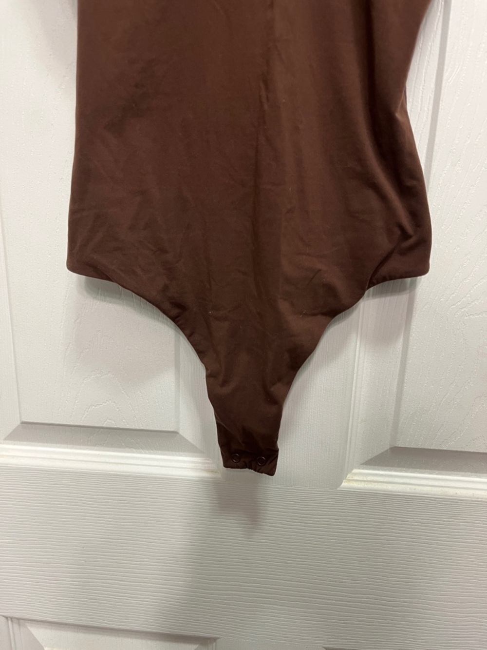 SKIMS Chocolate High Neck Sleeveless Bodysuit - Picture 5 of 6